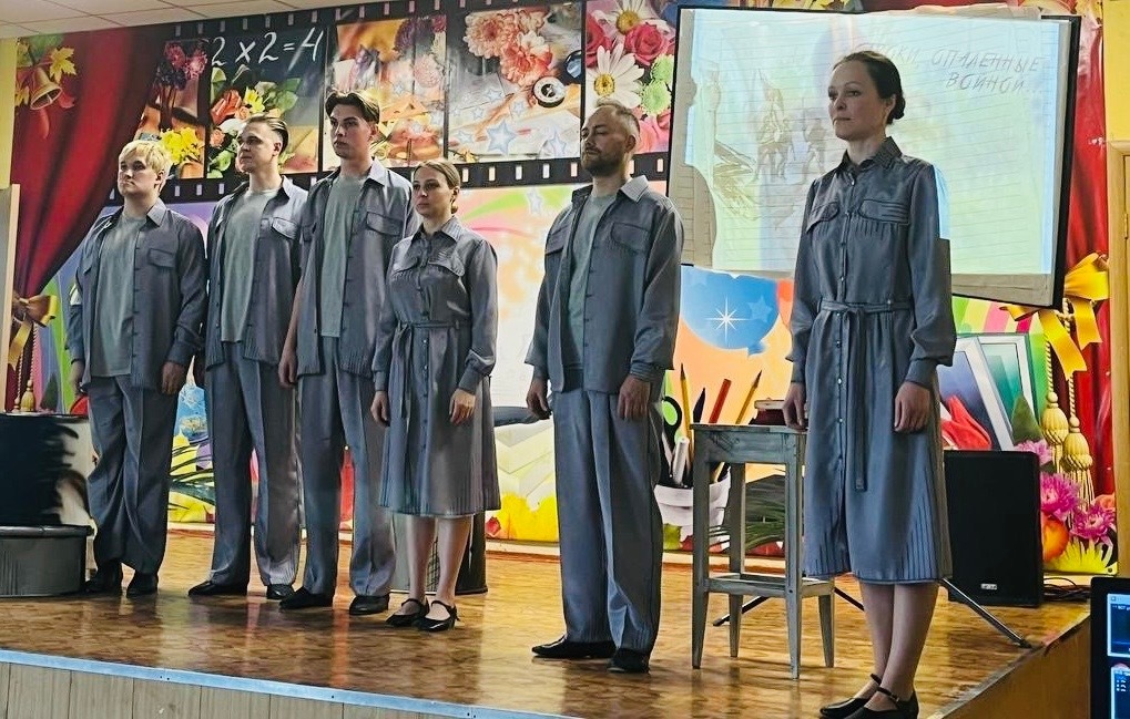 Строки, опаленные войной.