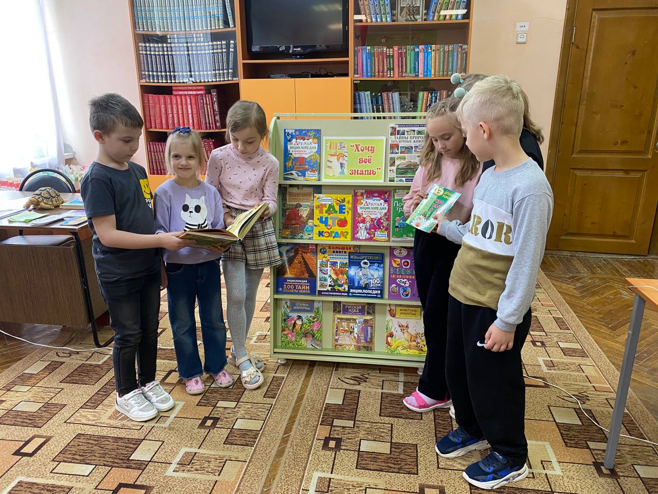 &amp;quot;Обо всём на свете&amp;quot;.